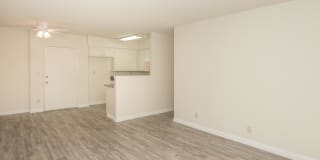 Emerald Victoria Apartments Gallery 11