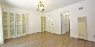 904 S Marengo Ave Gallery 24