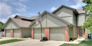 3546 Northeast Independence Avenue Gallery 1
