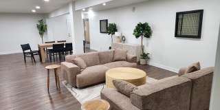 The Columns Gallery 50