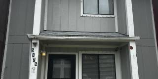 5126 Lance Street Gallery 1