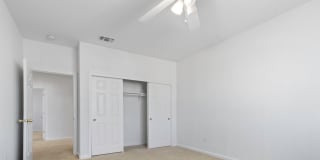 Grand 5-Bedroom Estate — Space, Style & Sophistication Gallery 41