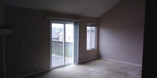 AVAILABLE Now – Spacious Northland Single-Family Home & New Rate! Gallery 6