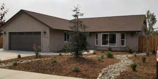 3 Bedroom Home for Rent in South Redding CA | RV Parking, Garage, Fenced Yard Gallery 1