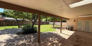 Luxury 4 Bedroom in Country Estates Gallery 31
