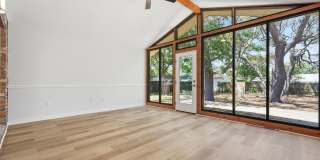 All Brick Home & Large Yard in Niceville! Gallery 12