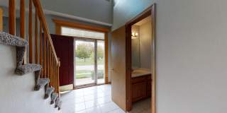 Beautiful Home - Available Augst 2026 Gallery 4