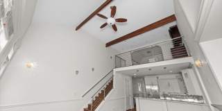 1541 W Cortez St Gallery 6