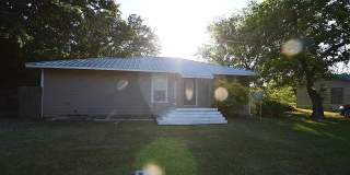201 Kirk Lane Gallery 1