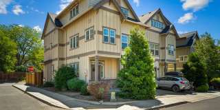 Close proximity to Old Mill District and downtown Gallery 3