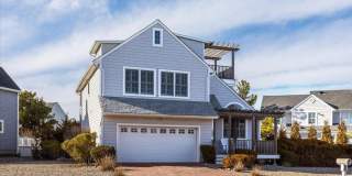 108 Glimmer Glass Circle Gallery 1