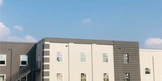 500 N Broadway Street Gallery 1