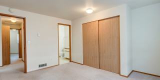 2 Bed 2 Bath Point Of View Condo Gallery 10