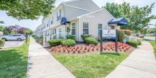 Hopkins Point Gallery 5