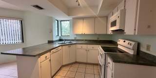 Woodhaven 1st Floor end unit Gallery 11