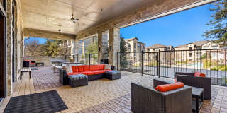 The Royce 8100 The Royce 8100 Gallery 21