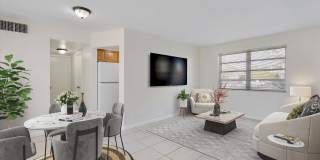 Hollywood - 1715 N 16th Avenue Gallery 1