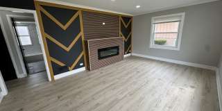 16439 Cottage Grove Avenue 16439 Cottage Grove Avenue Gallery 4