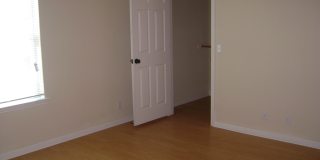 2507 Oak Ln Gallery 6