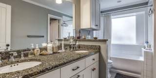 Updated 3 Bedroom Home Gallery 7