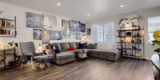 Spacious 3-Bedroom Home with Modern Finishes in North Broomfield Gallery 3
