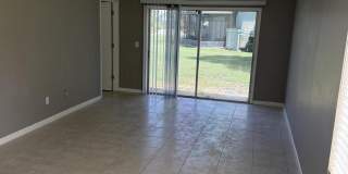 1456 SE Rivergreen Circle Gallery 4