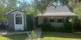 Historic charm with sun porch! Historic charm with sun porch! Gallery 1