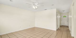 255 West Towne Pl Gallery 3
