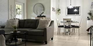 330 Knotty Pine Circle Gallery 15