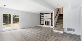 4901 Yadkin Drive Gallery 15