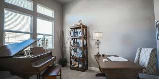 3 bed, 2 bath, office, 3 car garage. UTILITIES included Gallery 21