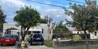 2731 NW 4th St Gallery 1