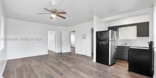 515 NE 150th St Gallery 1