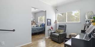 701 Oakland Hills Gallery 25