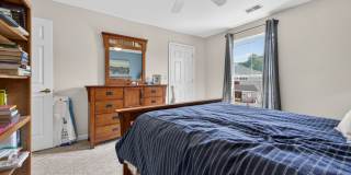 215 Knollwood Gallery 24