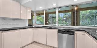 3441 N Hills Dr Gallery 17