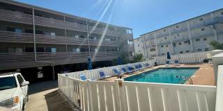 Garden City - 1 Bedroom / 1 Bathroom Fully Furnished Condo Gallery 11