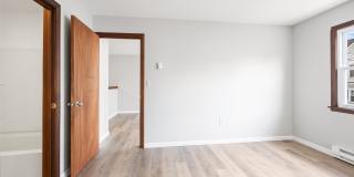 46 N Cherry Street Gallery 13