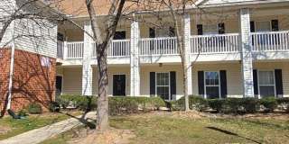 Room in 2 Bedroom Home at Chenille Dr Gallery 6