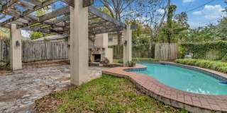 3-BEDROOM IN ALAMO HEIGHTS W/ POOL Gallery 37