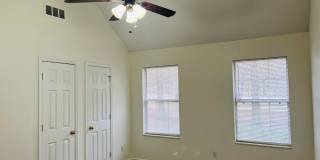 Prime South Fulton location! Minutes to Atlanta, I-85 and movie studios! 2 bed, 2.5 bath, 1 car garage, must see! Gallery 27
