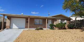 JUST REDUCED!!!  2/1/1 with BONUS ROOM, 1000 Sq. Ft. with custom tile in bathroom & renovated kitchen!! Gallery 1