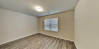 Very Nice 3 Bedroom 2 Bath Home in Yukon Schools. Gallery 14