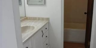 1 Bedroom / 1 Bath convenient location! Available NOW Gallery 8