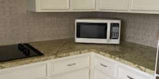 817 Kenwood Gallery 11