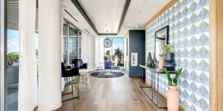 The Banks Gallery 39