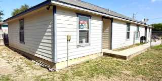 **MOVE IN SPECIAL** Charming 3-Bedroom Home Near St. Mary’s University & Loop 410 Gallery 1