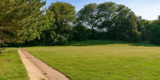 Camelot Village Apartments Gallery 19