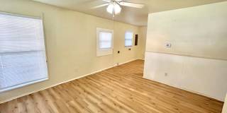 2433 Shepard – Cozy & Updated 3 Bed / 1 Bath Home | Gallery 5