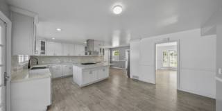 21801 Chatsworth St Gallery 9